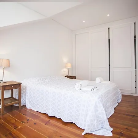 Lovelystay - Graca Terrace With River View アパート *