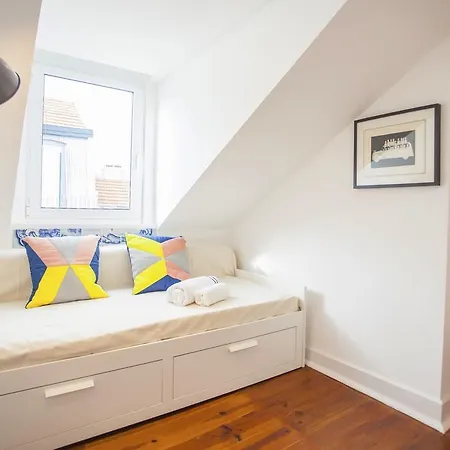 Apartmán Lovelystay - Graca Terrace With River View